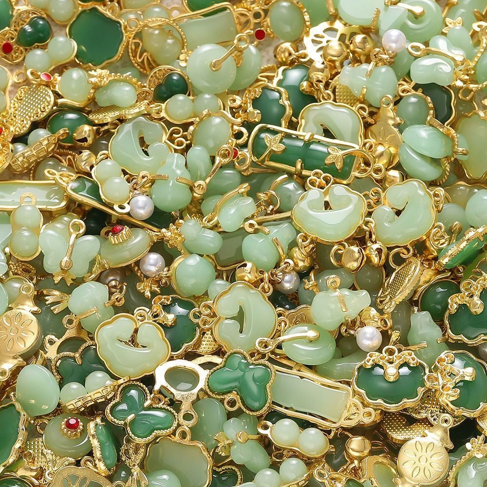 Stone inlaid accessories